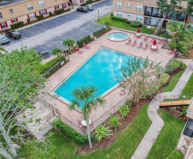 200 Saint Andrews Blvd Winter Park FL 32792 - Four Seasons Condo Community