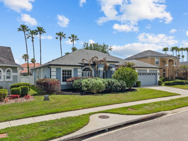 14624 Kitlanselt Way Orlando FL 32828 | 4BD 3BA Pool Home in Eastwood